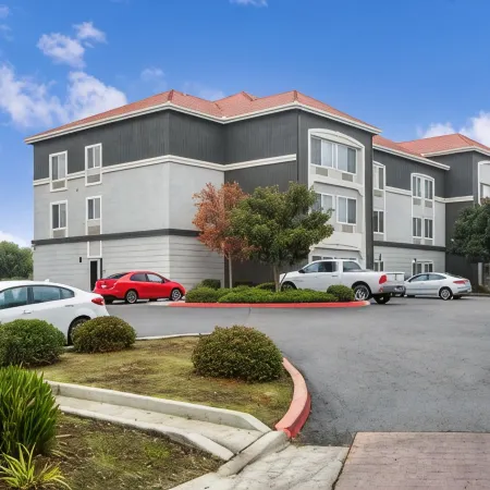 La Quinta Inn & Suites by Wyndham Visalia/Sequoia Gateway