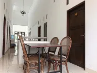 RedDoorz @ Seturan Raya - Hotel/Alloggi familiari