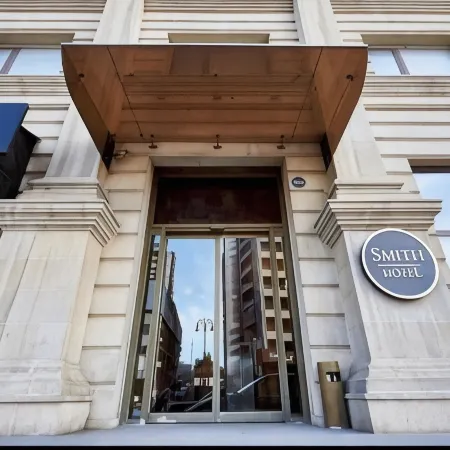 Smith Hotel