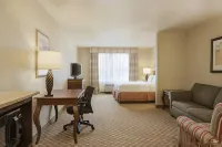 Clarion Pointe Columbus-Bradley Park