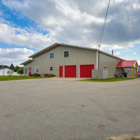Group Getaway in Cadillac MI W/ Theater Room