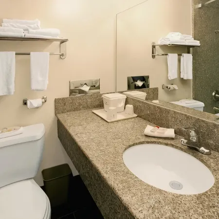 Ramada by Wyndham Pasadena