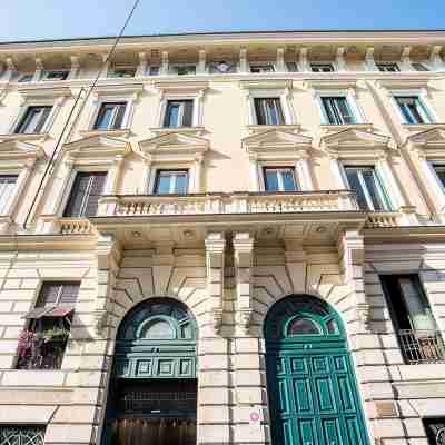 Imperial House Hotel Exterior