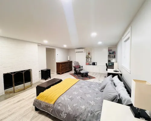 Magnolia Private Unit with Kitchen & Patio ウエストポイント・ライトハウス周辺のホテル