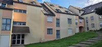 Beautiful renovated apartment 300m from the beach