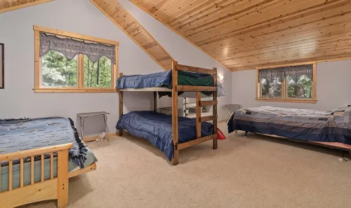 Unwind on the Whitefish Chain of lakes! Beautiful Big Trout Lake Home!
