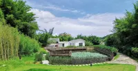 Luhe. Luoxi Valley Homestay;