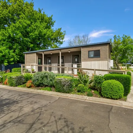 Traralgon Holiday Village