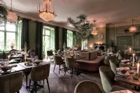 Åkeshofs Slott - breakfast