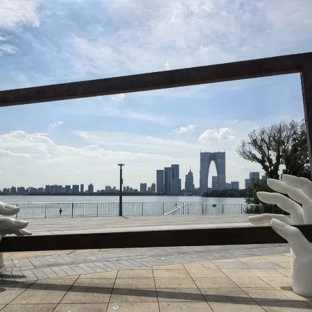 Phoenix International Serviced Apartment