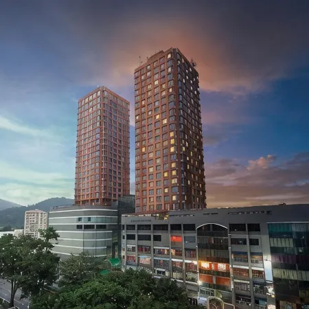 Berjaya Penang Hotel Отели рядом с достопримечательностью «Генеральное консульство Тайского королевства»