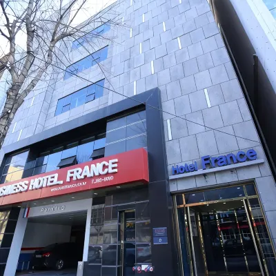 H Avenue Sangmu Hotels near Uncheon Station