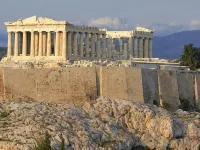 Great Living Koukaki Hotel berhampiran Odeon Herodes Atticus