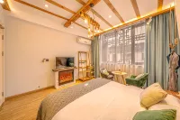 Mantu Boutique Hostel - อ่างจากุชชี่