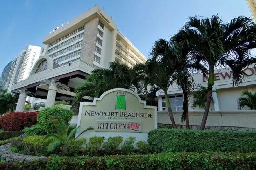 The Sunny Miami Sunny Isles Beach, Curio Collection by Hilton