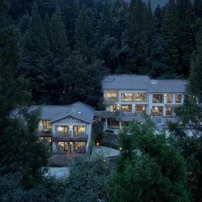Zhiliao Hostel Hotels near Fairy Peak