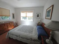 Spacious country retreat, close to Montpelier, close to nature. Smoke/pet free - อพาร์ทเม้นท์