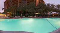 Sheraton Park Hotel at The Anaheim Resort - 5 tähden