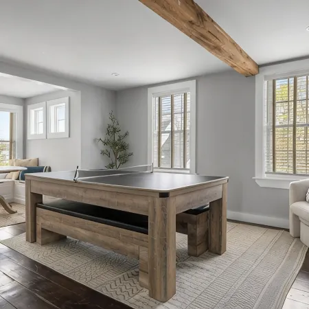 Coastal Spacious Retreat Downtown Kennebunkport Village
