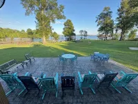 Lakefront quiet Charming 3-bedroom house with WiFi and AC in serene Shreveport. - Homestays