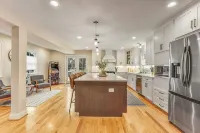 South Street Stay - Downtown Leesburg - 4-Star