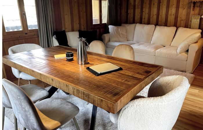 Swiss Mountain Chalet, Wooden Interior, Cosy, with a Beautiful View