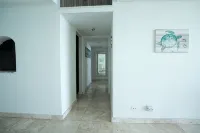 Beach Front spectacular view  2-bedroom condo ESJ Towers - Hot Tub