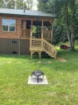Cozy 1 Br Cabin 100 Feet from the Linville River Near Newland, NC. - Chalets