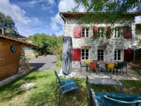 Maison chez Lilie Hotels in Vorey-sur-Arzon
