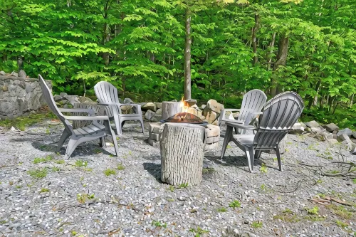 Close to Town - Deck & Fire Pit - Pet Friendly