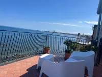 Miriam Sea Front Apartment with SPA - 2-Star