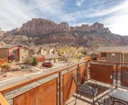 Townhome 4 in Springdale, at Zion National Park - 4 ดาว