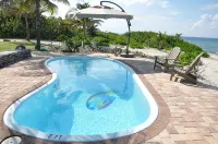 Beach Front Paradise Home.  Luxurious Funishings! - Beach