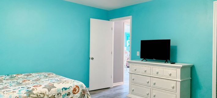 2 Large Bedrooms, Double Oceanfront Balcony, Full size kitchen, Pool! Hotels in Surfside Beach