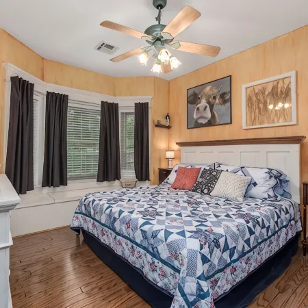 Spirit of Aggieland-💥Voted# 1 Game Day House on Expedia💥Huge Yard-Games-Modern