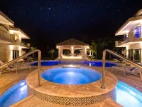 Bachelor Mansion Punta Cana - 24 GUEST - Luxury 9BR Villa Coral GATED Community -  Casas de vacaciones