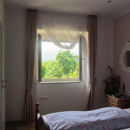 Apartment Mirjana - Mali Brgud - surrounded by greenery, ideal for families
