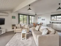 KINGFISHER COTTAGE Beachfront at Bay of Fires - ติดทะเล