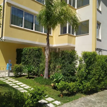 Tropea confortable three-room apartment with POOL 3 minutes from the SEA