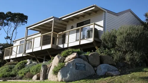 KINGFISHER COTTAGE Beachfront at Bay of Fires - ติดทะเล