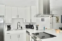 Charming 2-bedroom remodel house in welcoming St. Cloud with WiFi, AC - Wifi