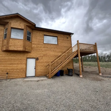 Brand New 4-bedroom cabin/stunning views/king bed, Hot Tub!!!