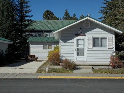 The Pinecone Cabin is a small cozy cabin in the heart of West Yellowstone, MT.