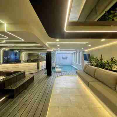 The MYNT @ Lleras Park [10 Master Bedrooms] Others