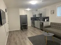 Guest Suite -home Away From Home - Homestays