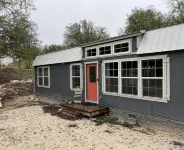 Cozy Country Cottage; Family RetreatJust Minutes from Circle T Arena