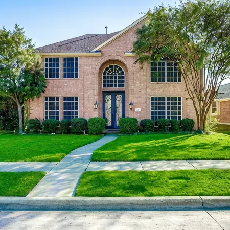 Big 5 Bed/3 Bath LUXE Home Pool Spa  West Plano