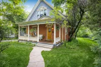 Pet-Friendly! Stunning Home — Steps to Downtown, CU & Hiking Trails.