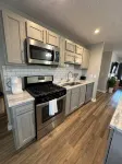 Charming 3-bedroom mid century modern house in peaceful setting - 3-Star