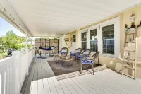 3 Bedroom Lakefront Retreat Near Downtown Tavares